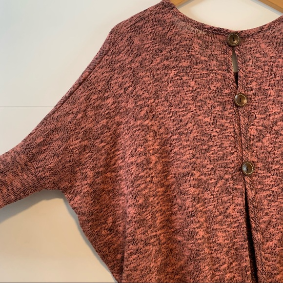 Jella Couture | Bat Wing Sweater - Picture 7 of 13